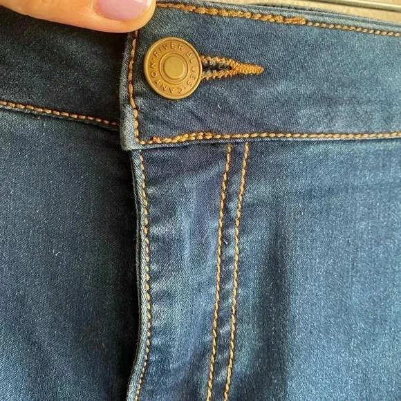 Cayon River Blues Preowned Plus-size Capris 16 - Picture 4 of 11